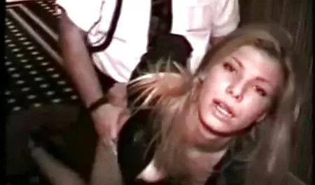 في عداد المفقودين صديقتي و استمناء كس سكس امهات عرب مع أصابعي
