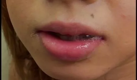 بيضاء طويلة الديك من رجل وسيم مثير سكس عربي محارم خليجي الأبنوس الشرج
