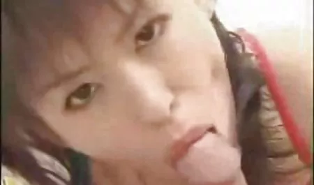 شاب محارم عرب سكس بالإصبع ديك على زوجة و الملاعين بوسها