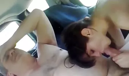 لقد ذهبت قصص سكس عربي عائلي مع صديق إلى مطعم المرحاض وأنا امتص قضيبه