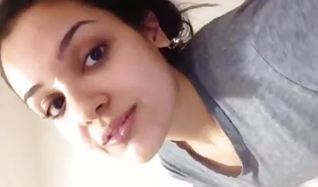 الشهوانية سكس اخوات عرب عاهرة أمر أسود رجل وسيم على الغداء