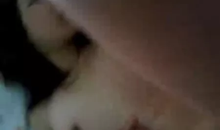 السوبر سكس عربي محارم جديد سمراء الشخصية كارمن الزرقاء الصغيرة مع كبير الثدي يستمني دسار كس