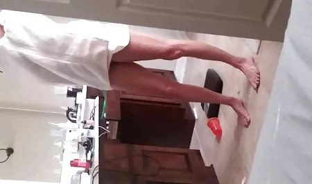 الرجل سكس محارم أجنبي مترجم الملاعين فتاة جميلة سمر