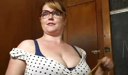 اختيار سكس محارم عربي حقيقي الطازجة من على وجوه العاهرات