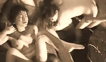 الفتاة للذهاب أعمق! سكس عربي فيديو محارم هي نفسها يجلس على الديك طويلة, استمناء في كس