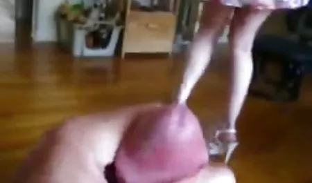 جميلة مشاهدة افلام سكس محارم عربى مدلكة بمهارة يعمل مع يديها