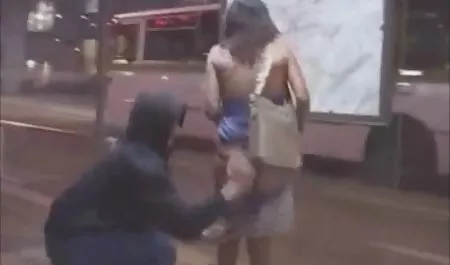 مارس الجنس زنا المحارم عرب نار صديقة سمراء في الشرج في الحلبة