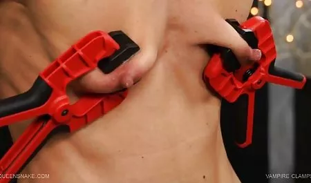 أنيا لم تكن تتوقع أن يكون هناك مثل ارشيف قصص السكس العربي هذا الألم ضخمة الديك في بوسها