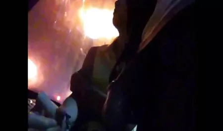 الأم خربت نفسها مع هزاز افلام سكس عربي محارم في حين أن الأطفال في المدرسة