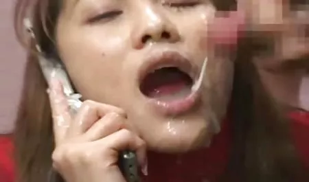 رجل يعبث في قصص سكس مصري محارم اثنين ، الشهوانية العاهرات