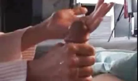 طويل سكس محارم عربي xnxx أسود الوحش في أفواه جميلة العاهرات
