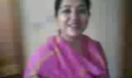 استغل موقع سكس محارم عربي من قبل زوجها