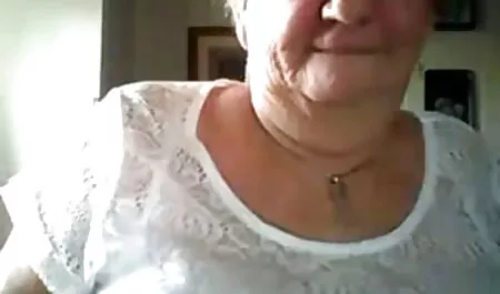 الأبنوس كبيرة جميلة مارس سكس محارم صومالي الجنس في ورطة عبر
