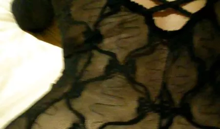 الساخنة لاتينا يثير الداكن محارم عربي مترجم لها كس مع أصابع الملاعين نفسها مع سميكة دسار