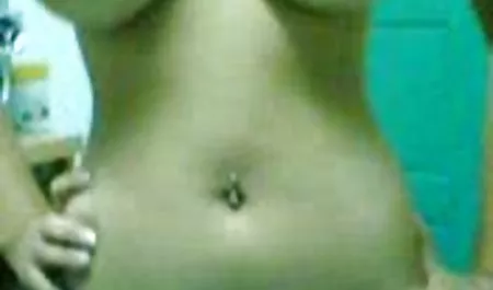 عشبة رجل يأخذ على الكاميرا و قصص سكس مصري محارم يعبث في حالة سكر الشقراء في نوع من الدعارة